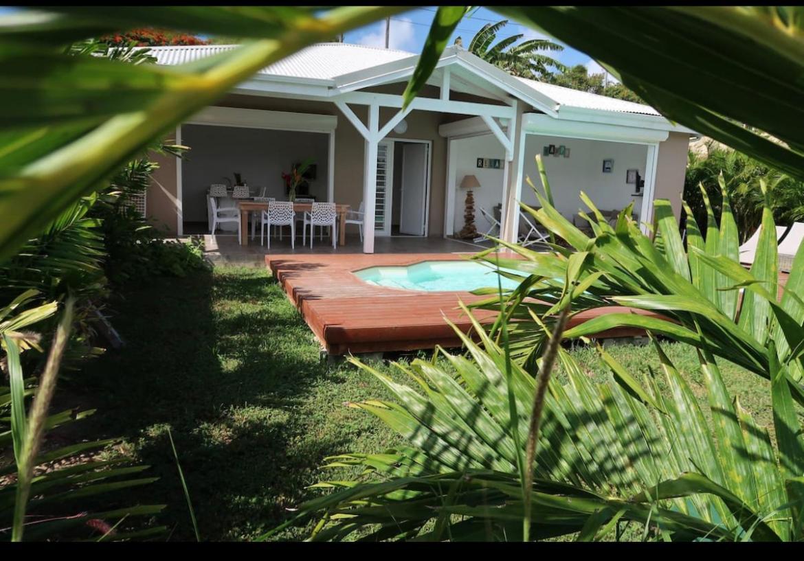 Villa Ana 5 Minutes A Pied Des Plages Sainte-Anne  Dış mekan fotoğraf